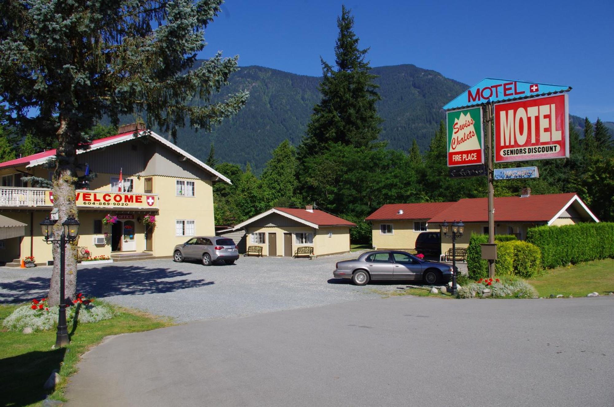 Swiss Chalets Motel Hope Exteriér fotografie