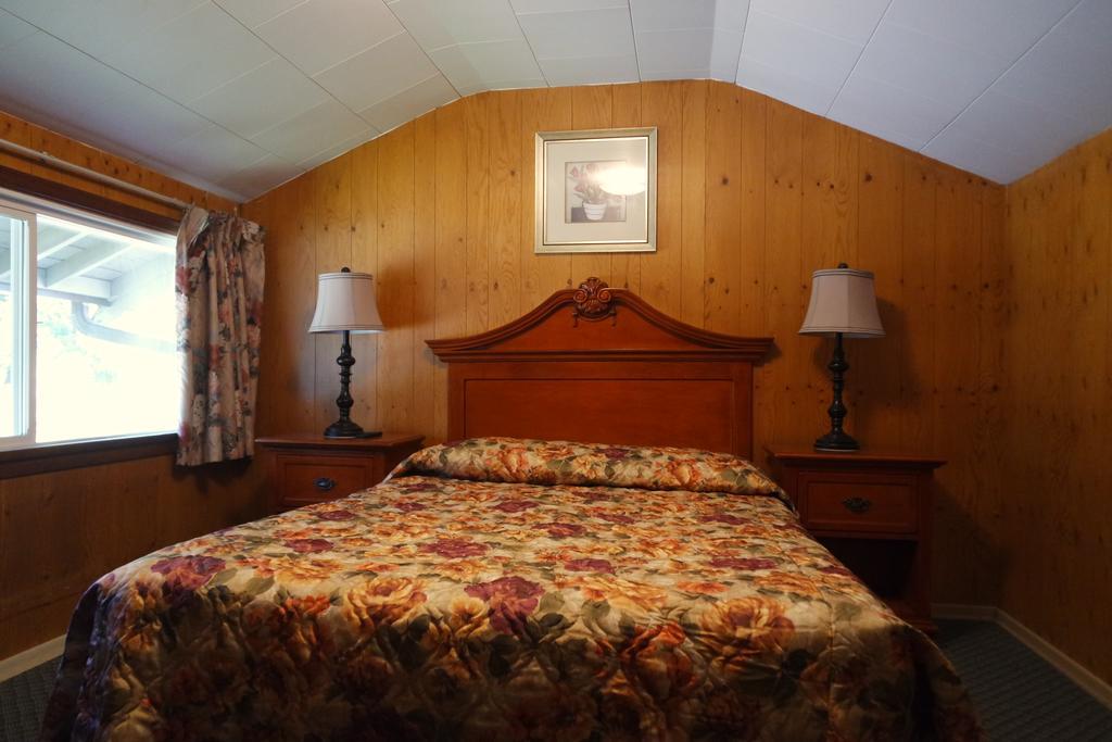 Swiss Chalets Motel Hope Exteriér fotografie